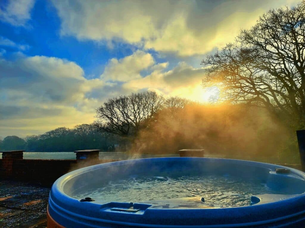 Eco-friendly hot tub practices: Green living with your spa 1 Eco Friendly Hot Tub